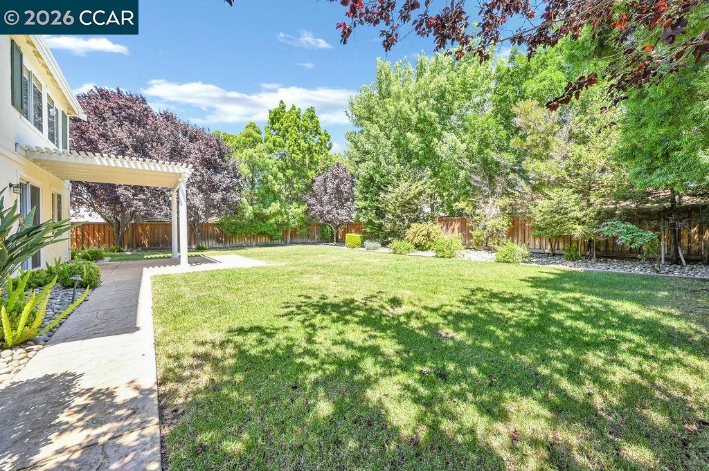 Property photo 38