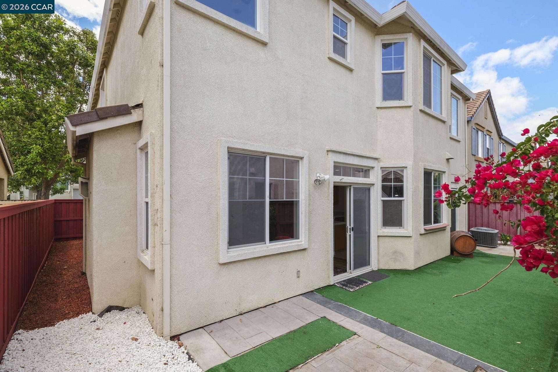 Property photo 33