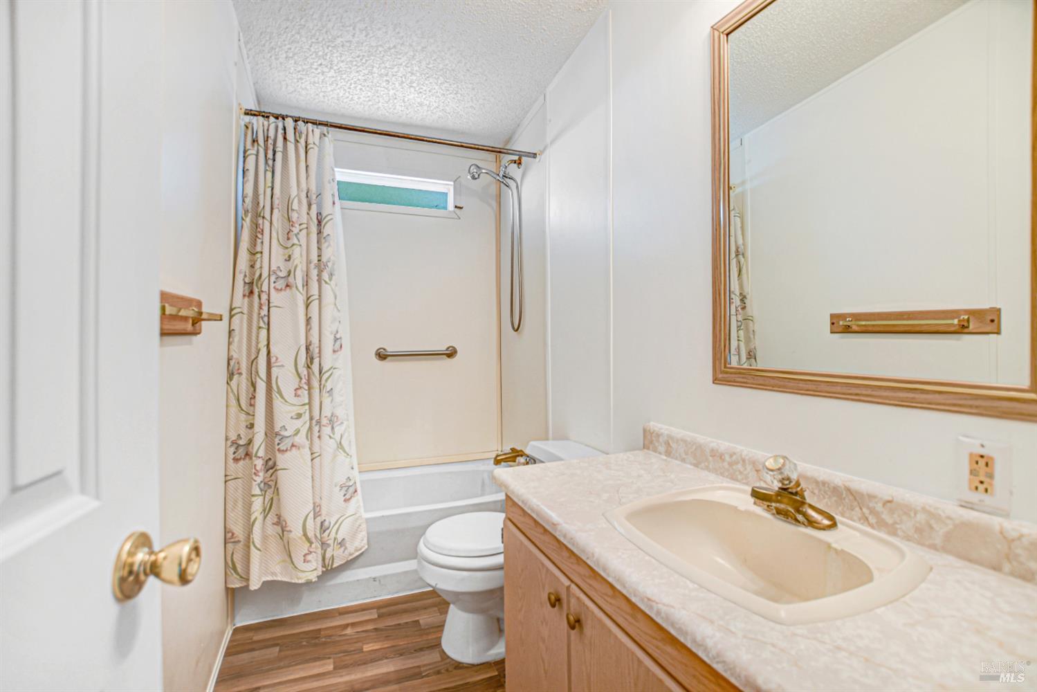 Property photo 24