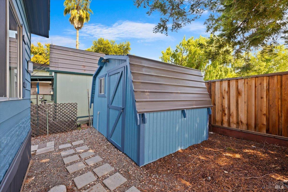 Property photo 37