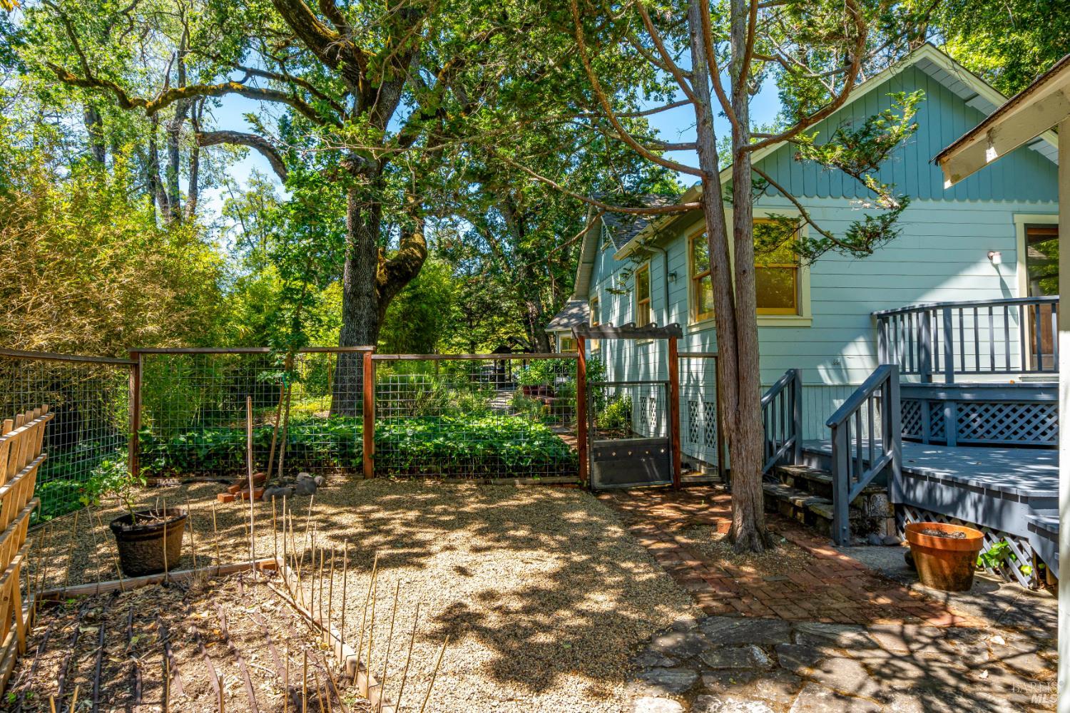 Property photo 43