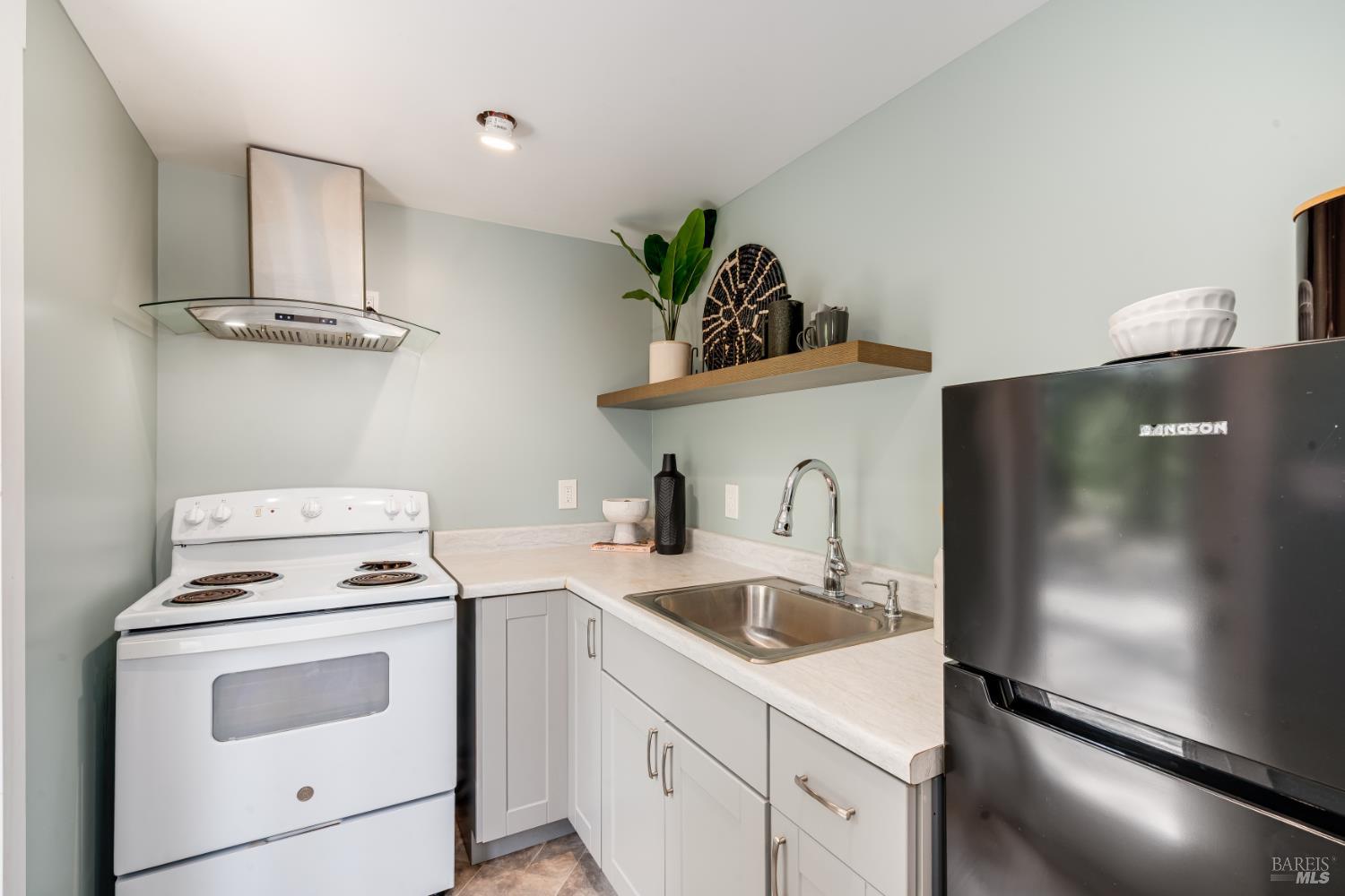 Property photo 50