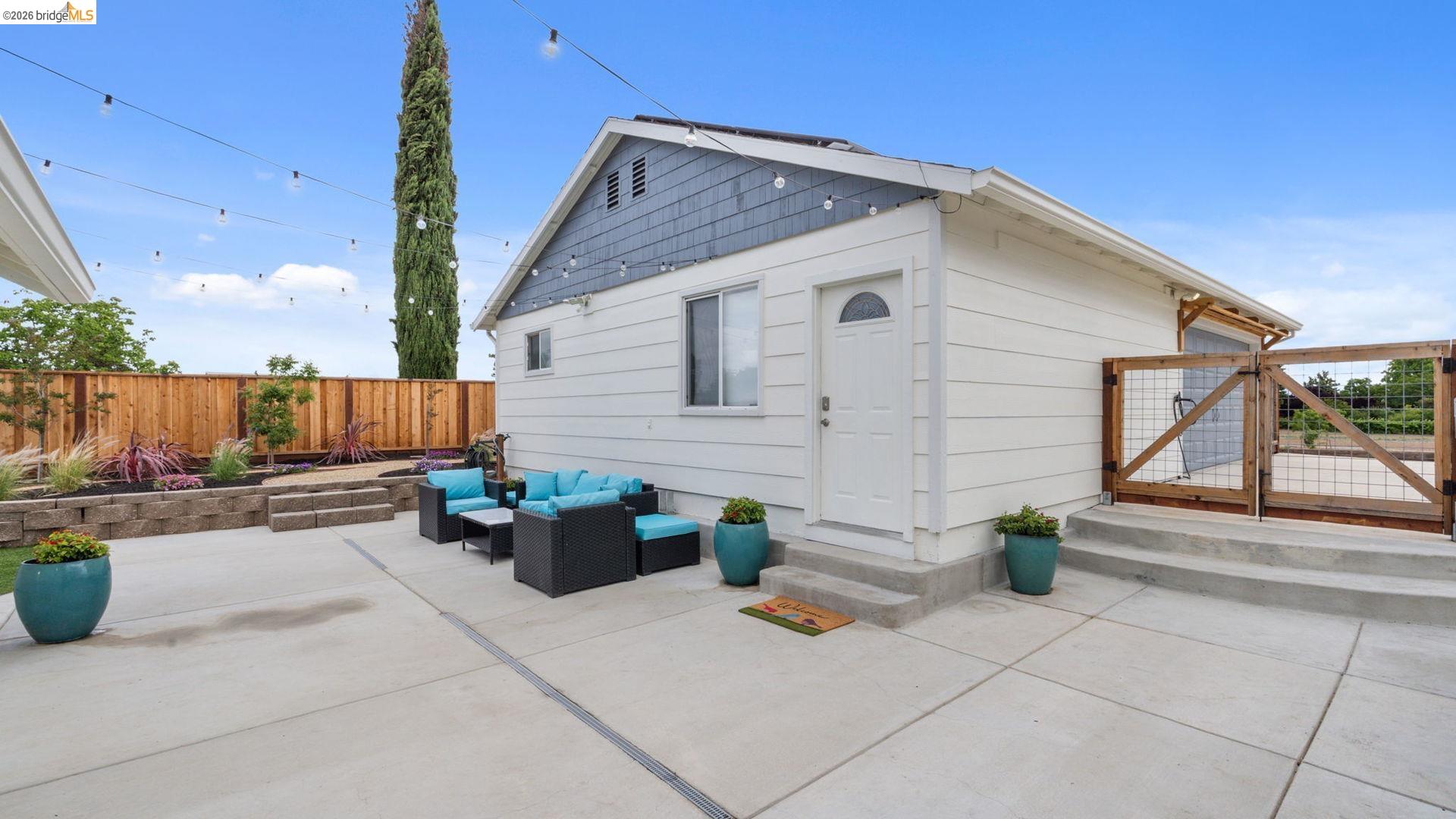 Property photo 40