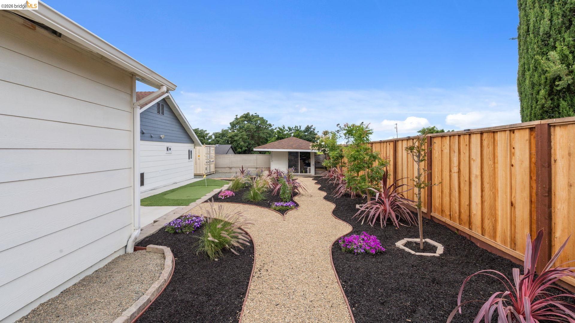 Property photo 46