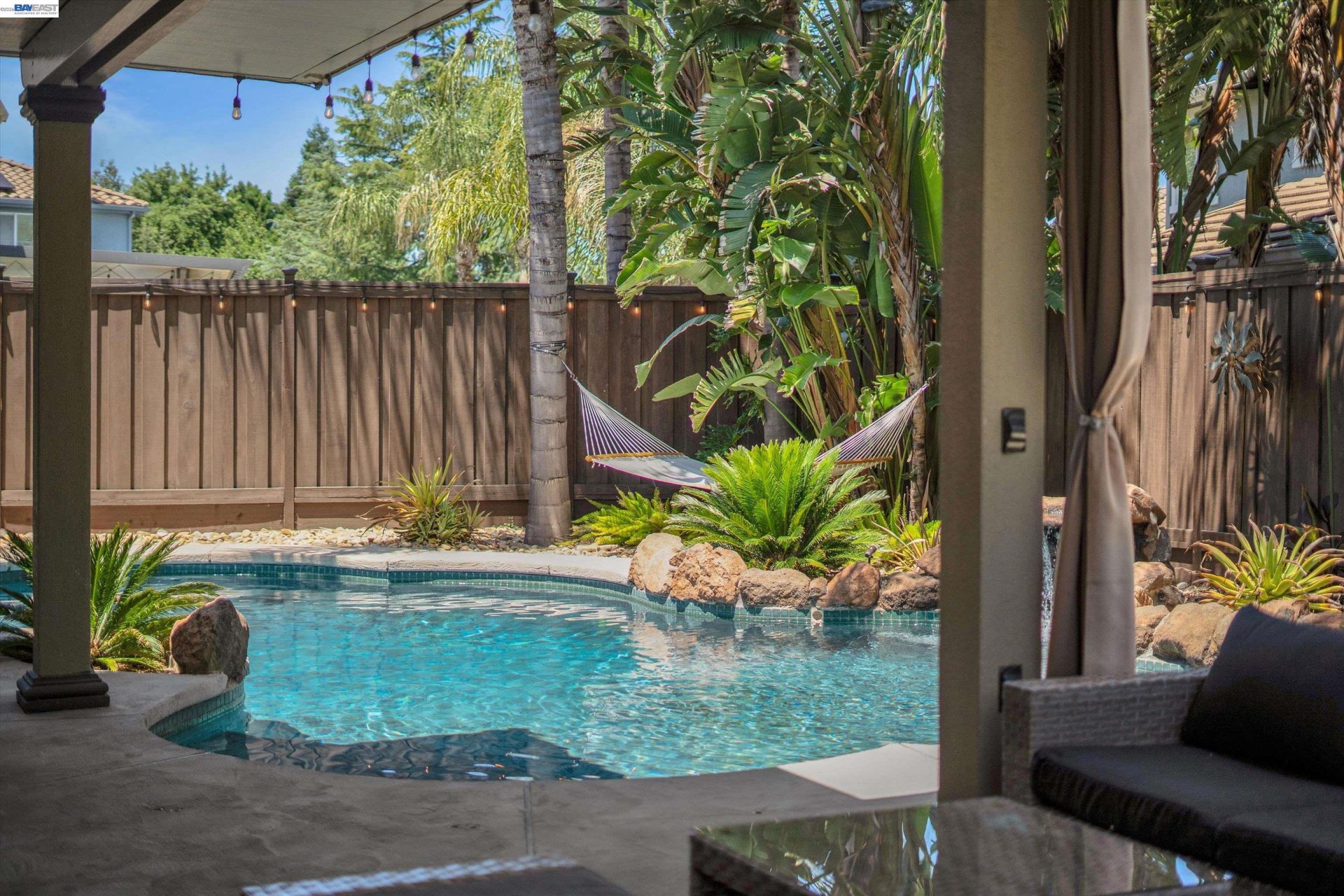 Property photo 37