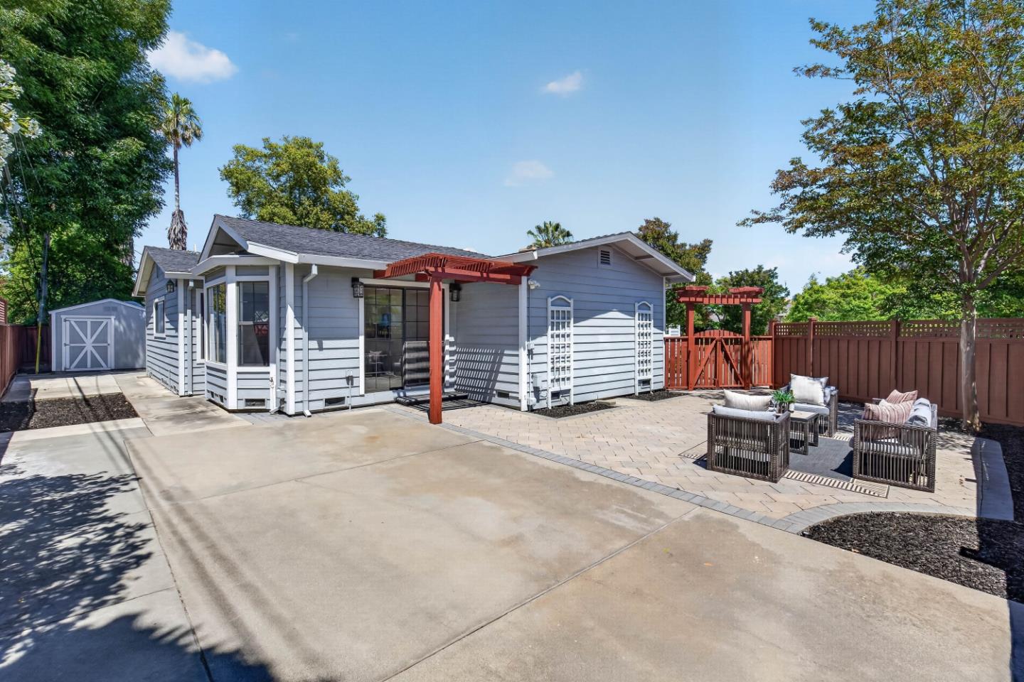 Property photo 32