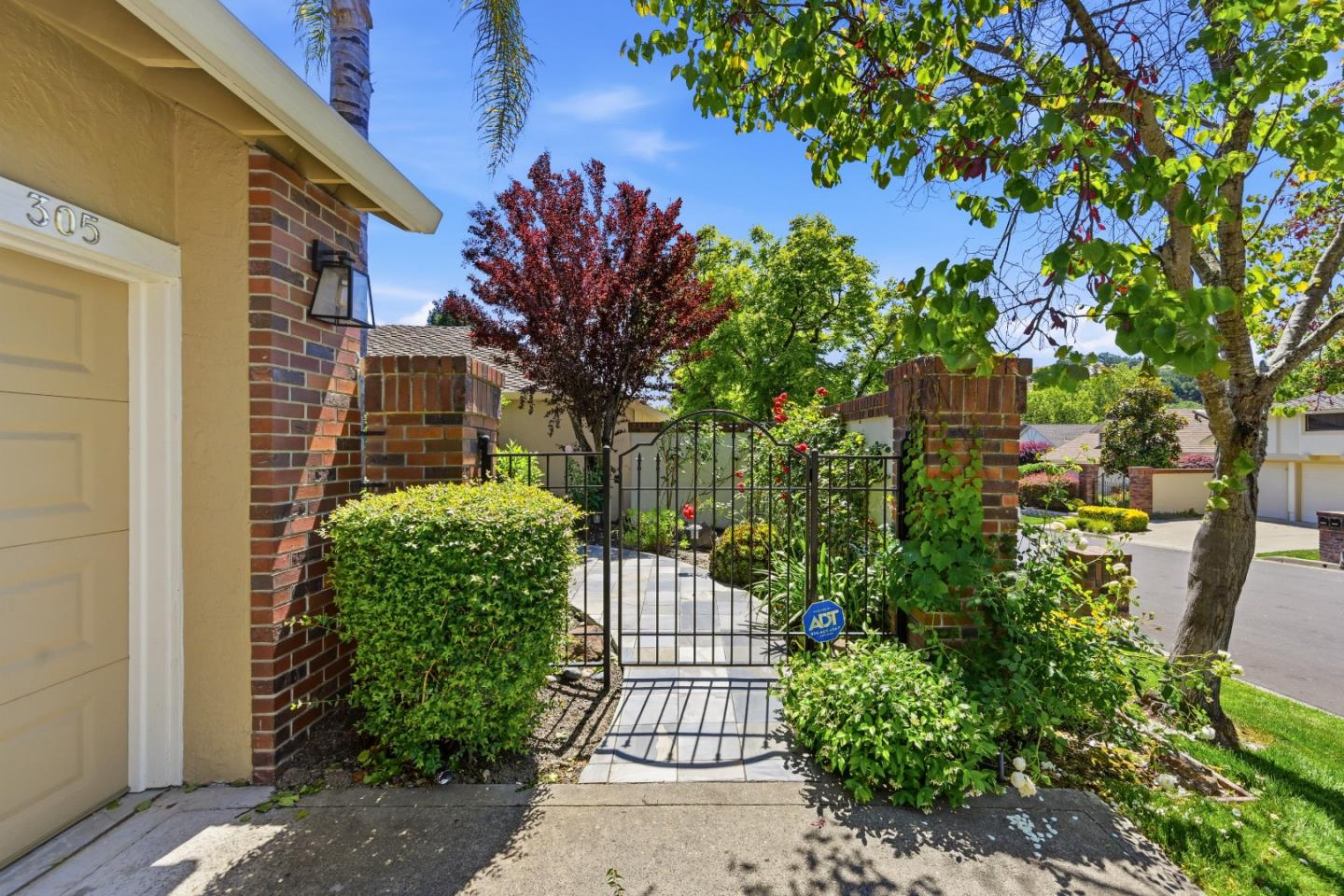 Property photo 50