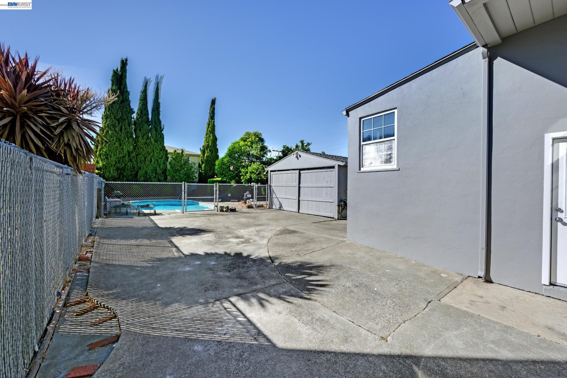 Property photo 32