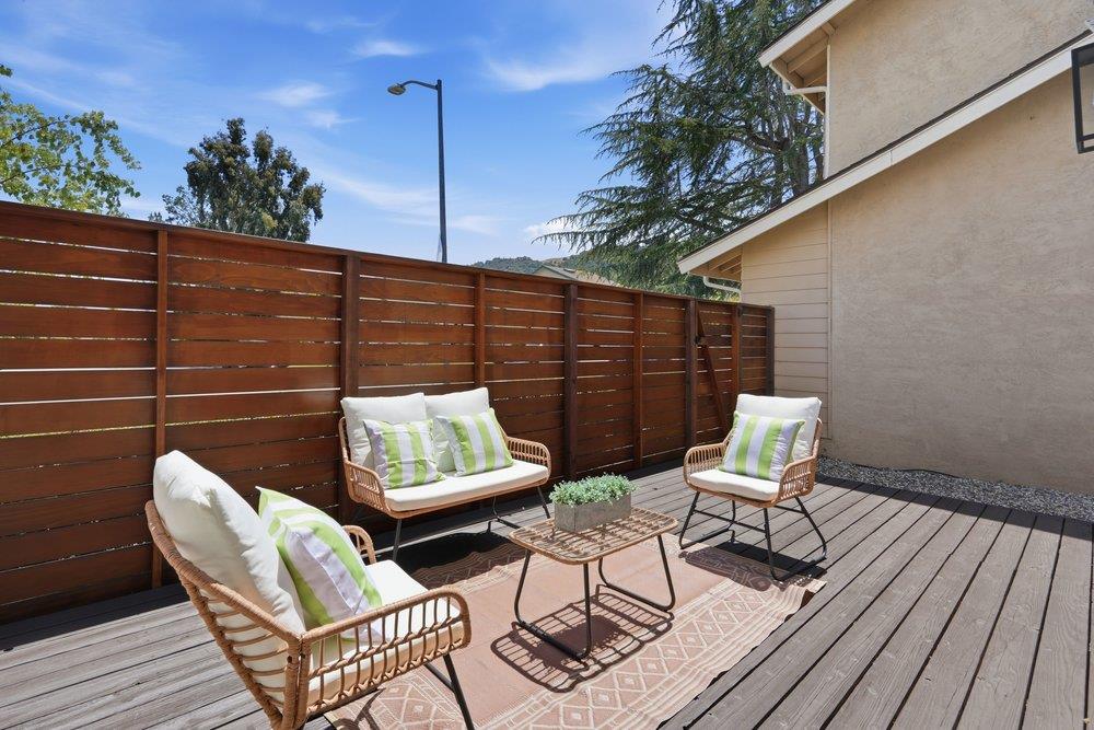 Property photo 32