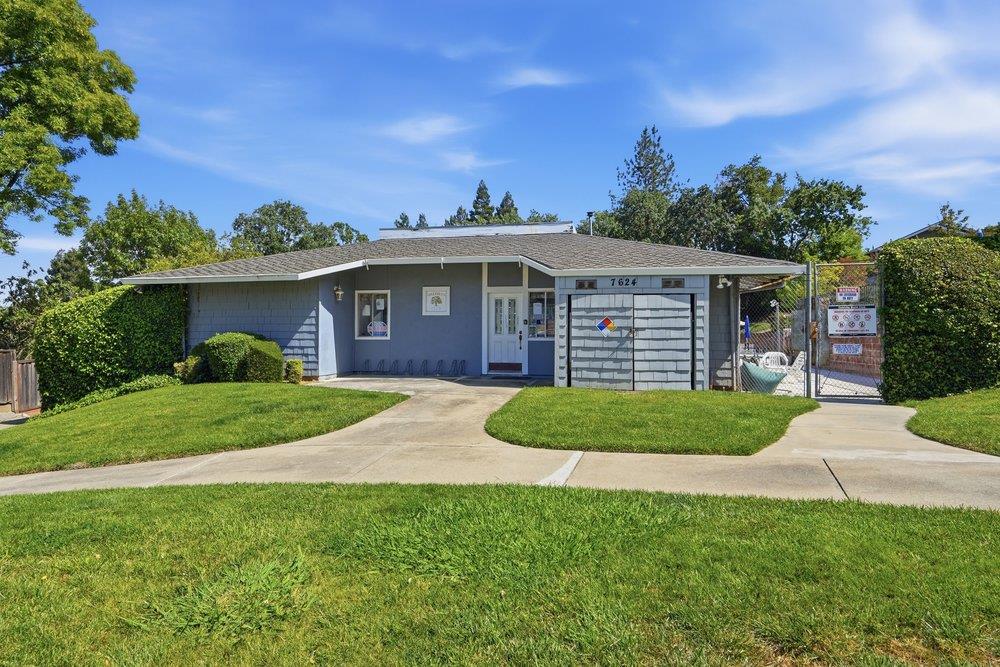 Property photo 38