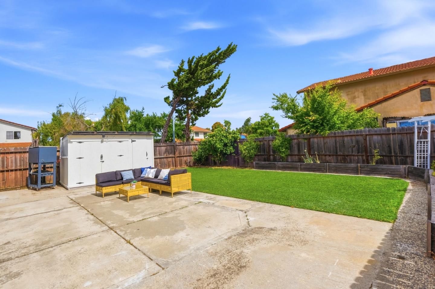 Property photo 38
