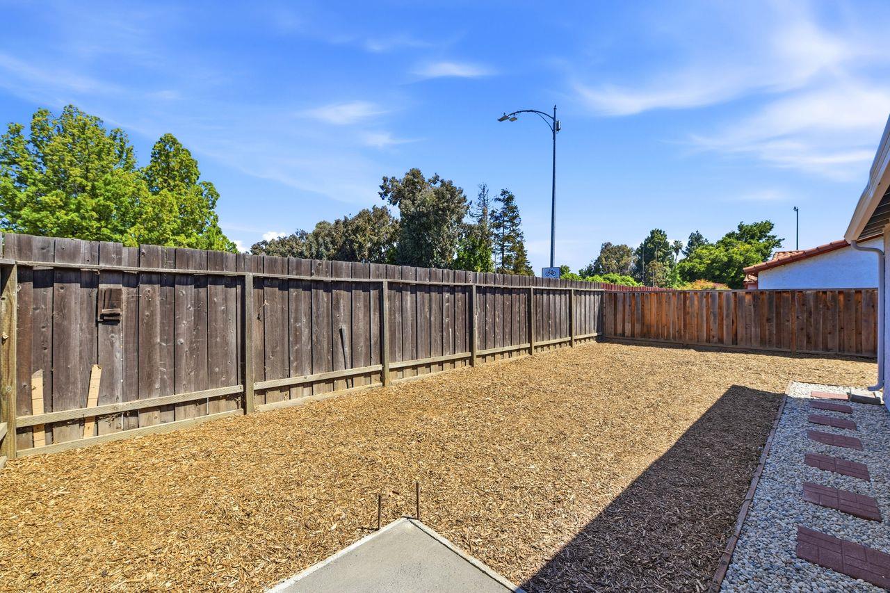 Property photo 41