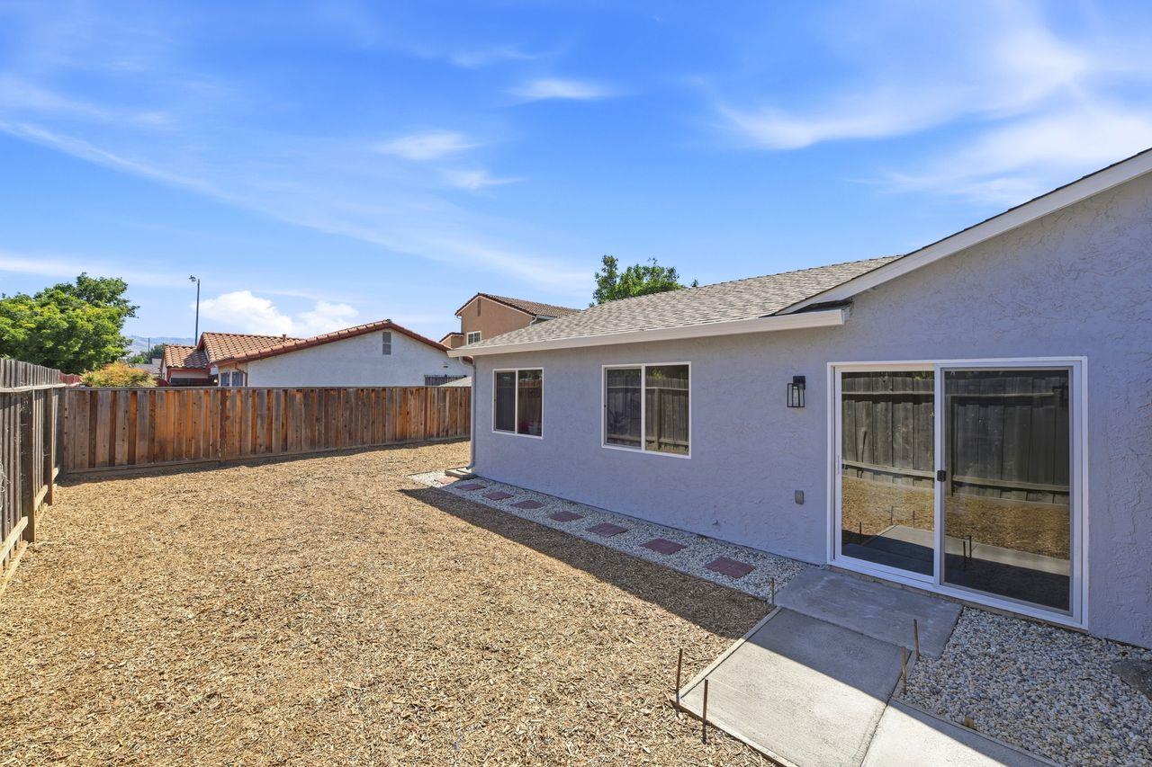Property photo 42