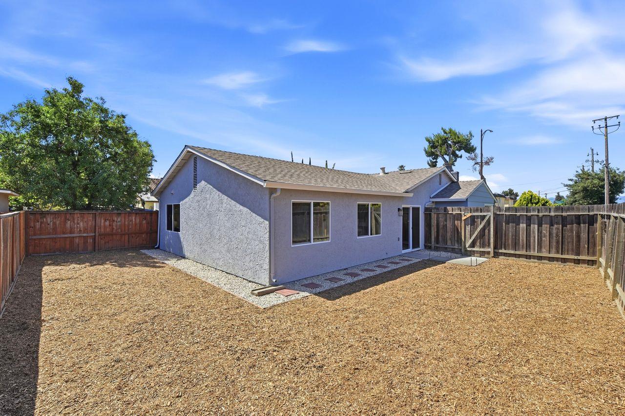 Property photo 43