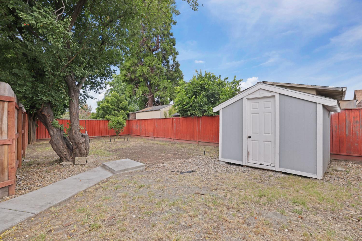 Property photo 43