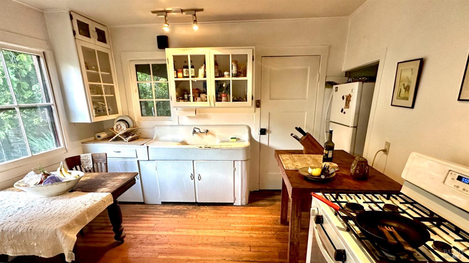 Property photo 40