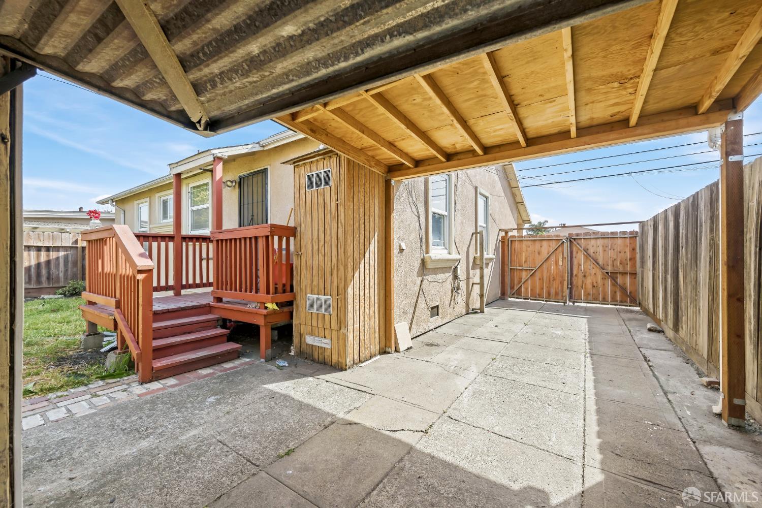Property photo 44
