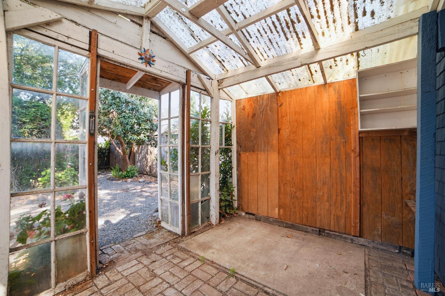 Property photo 32
