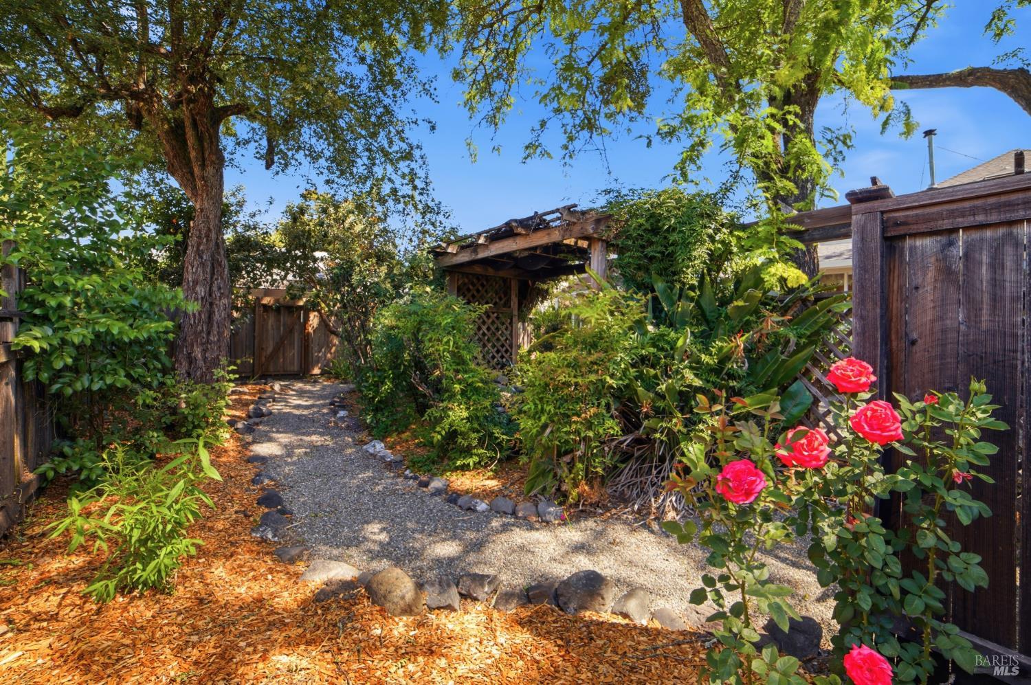 Property photo 36