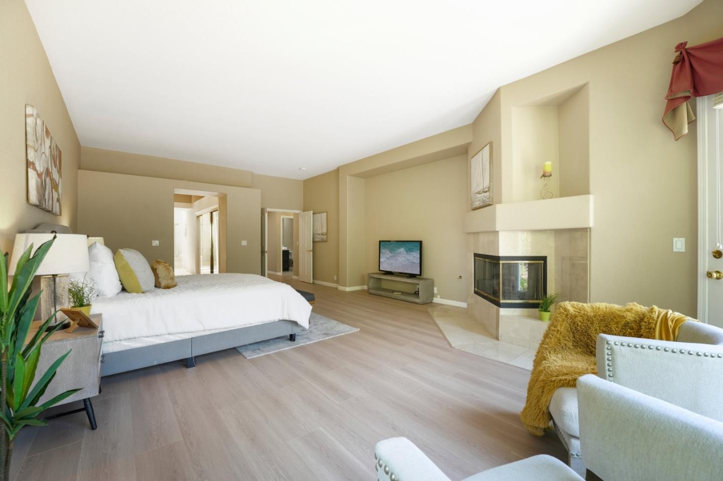 Property photo 43