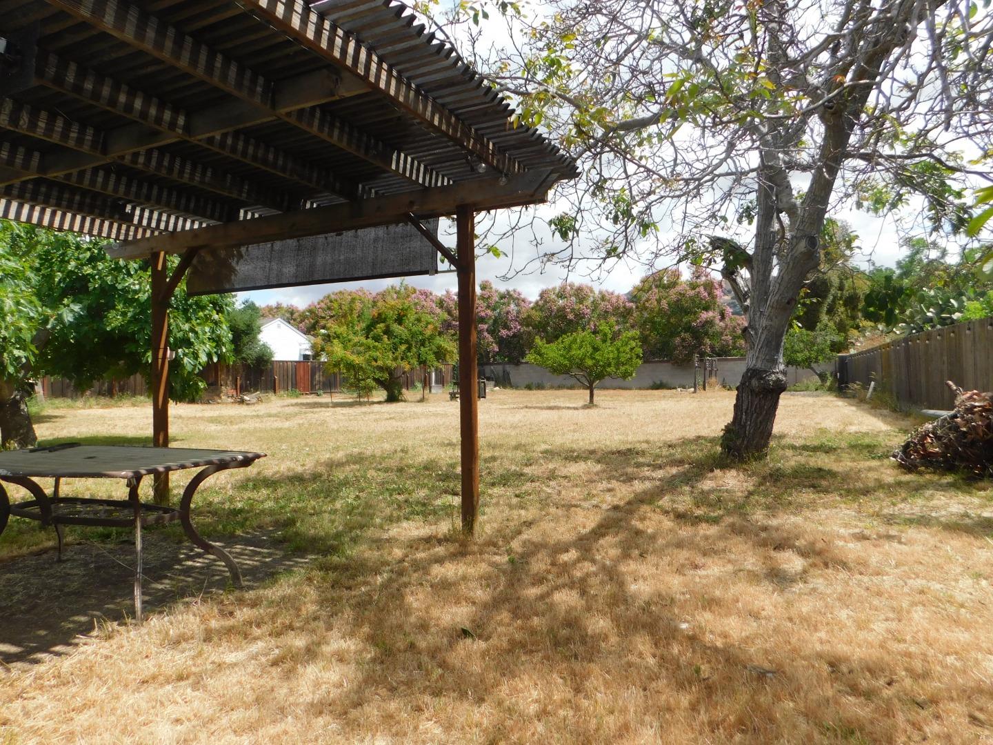 Property photo 31