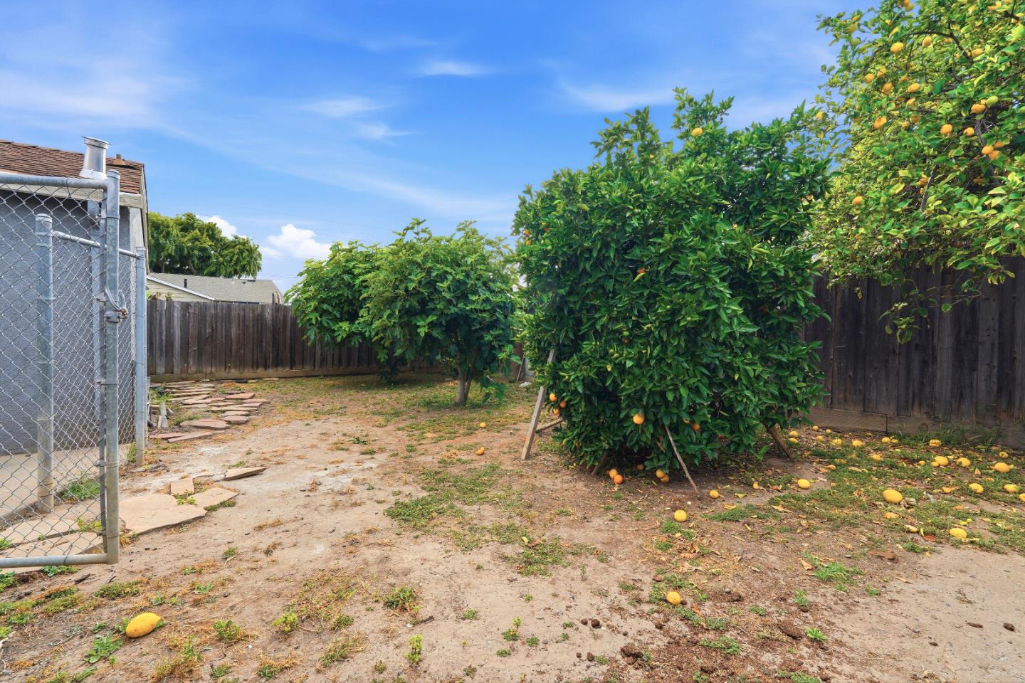 Property photo 28