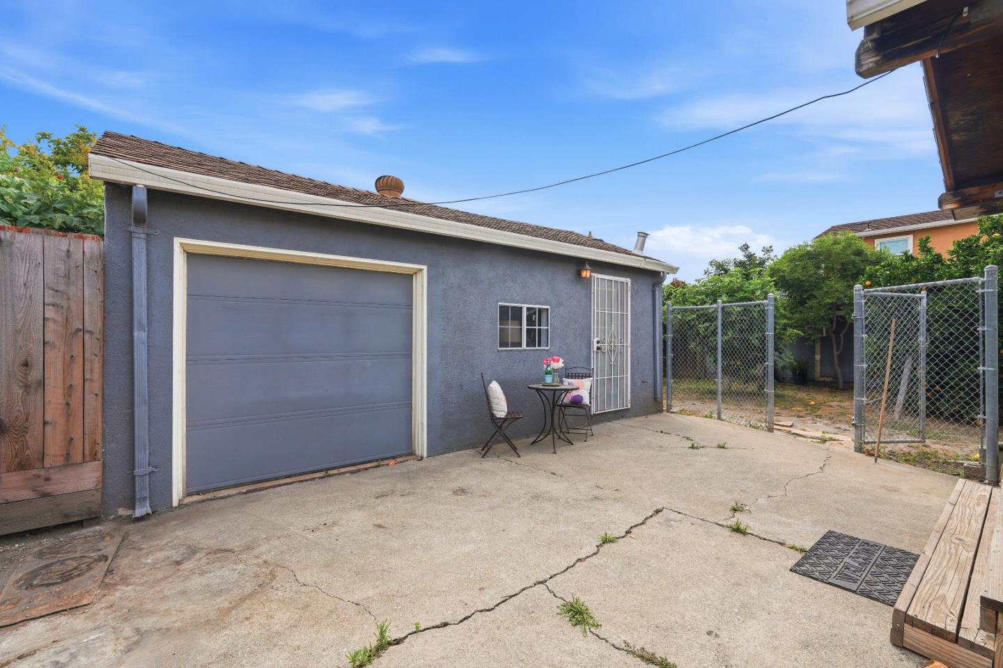 Property photo 31