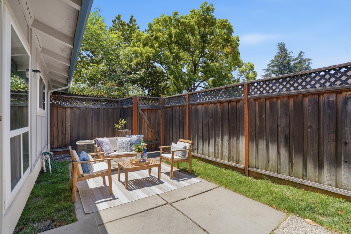 Property photo 42
