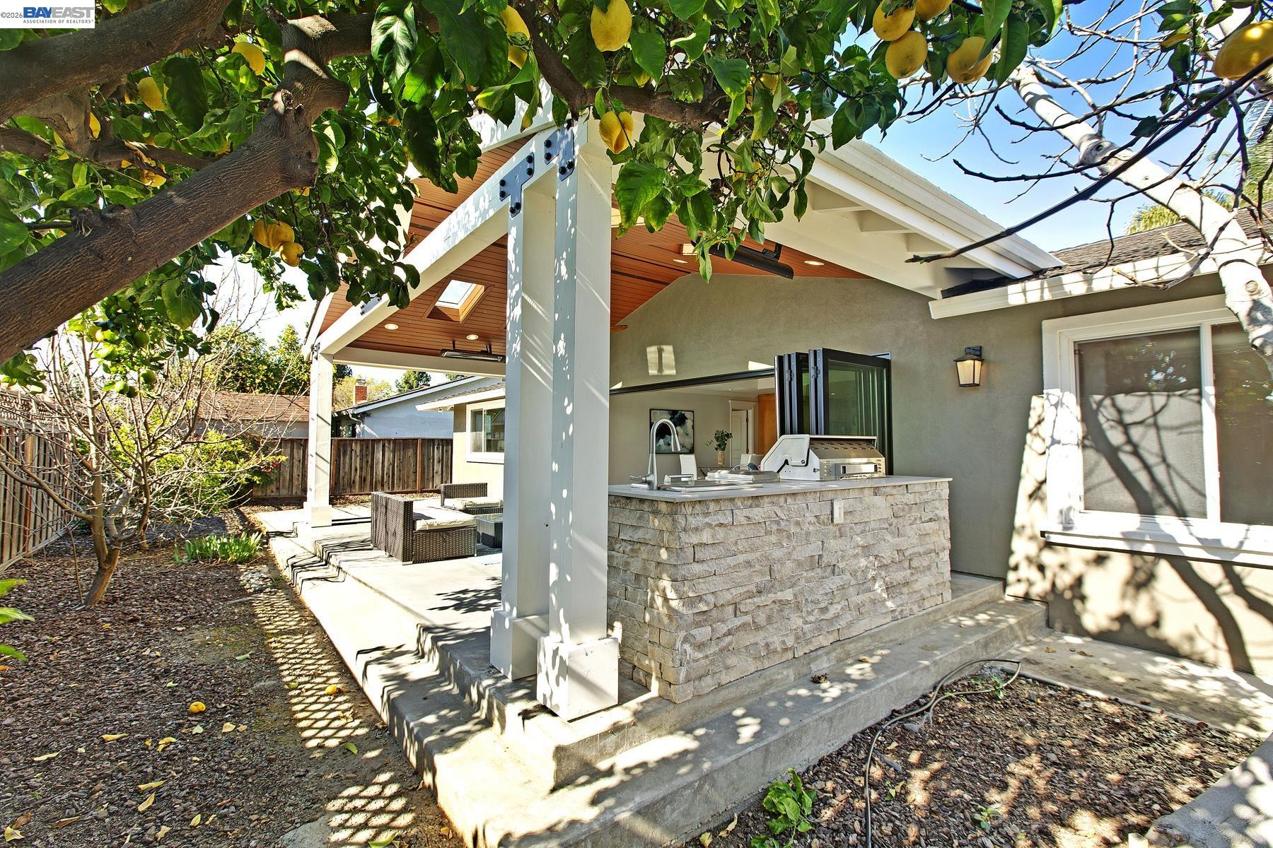 Property photo 32