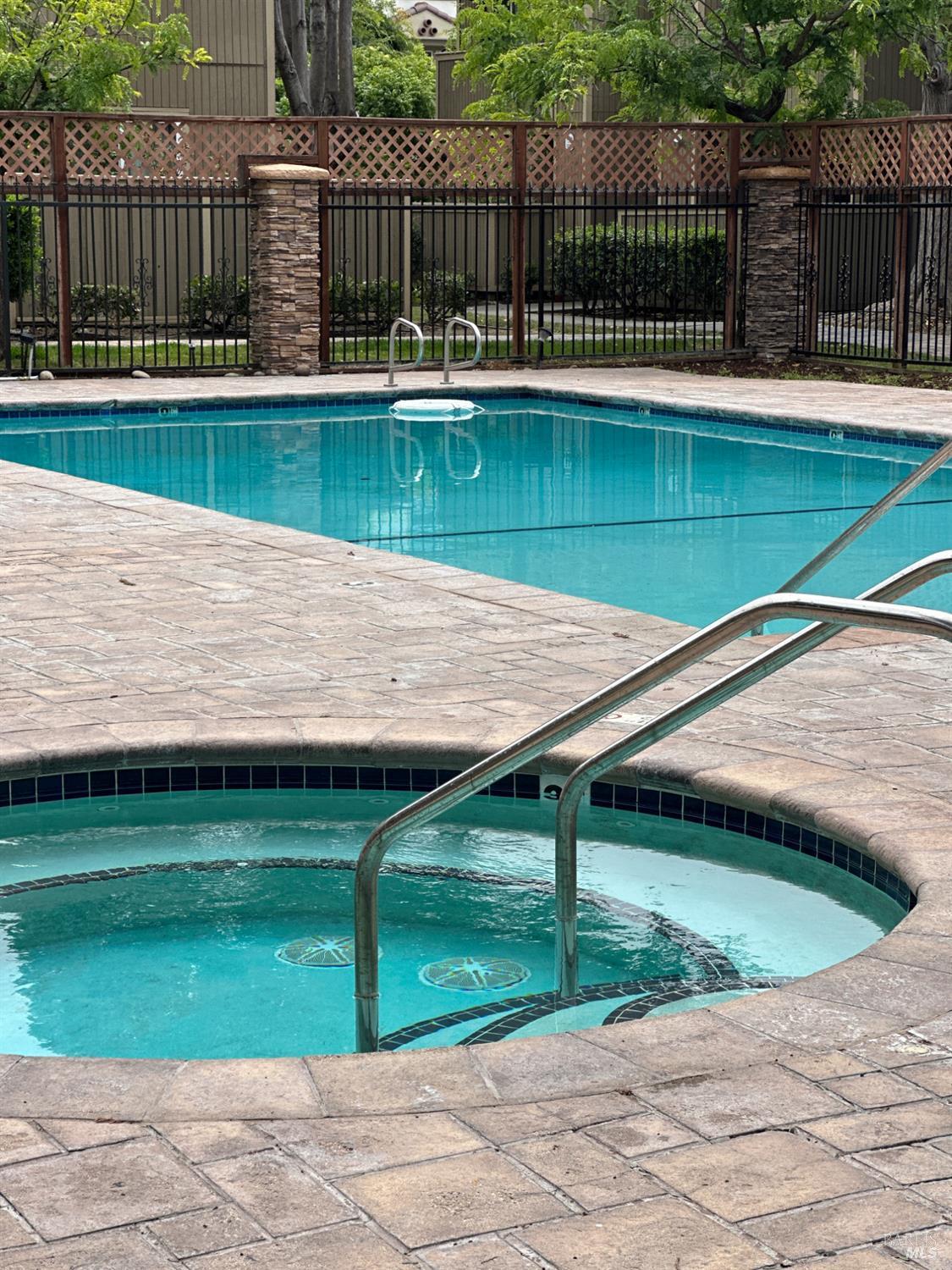 Property photo 42