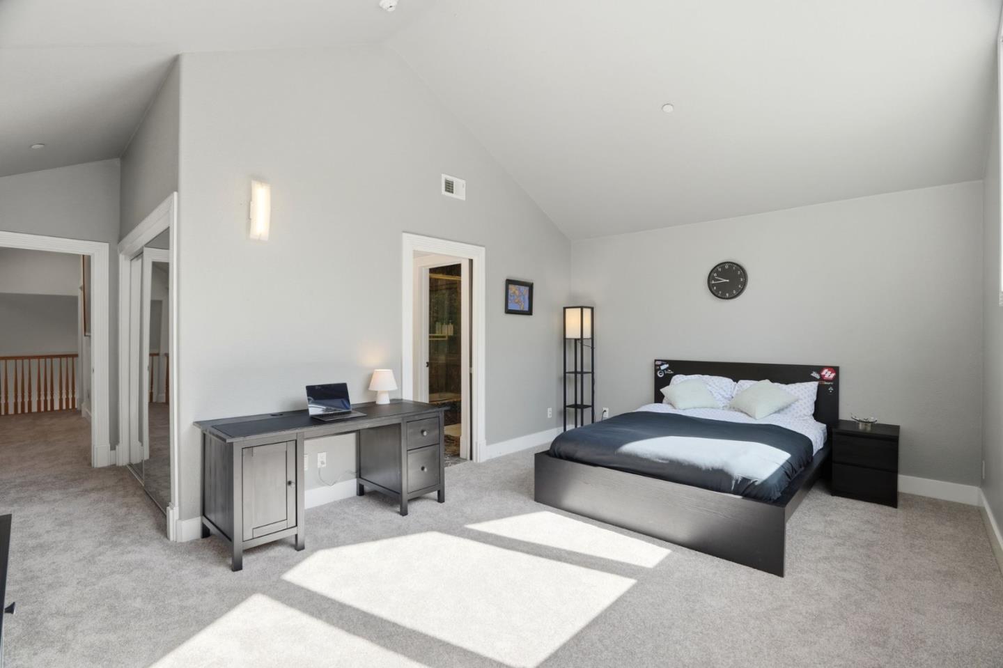 Property photo 46