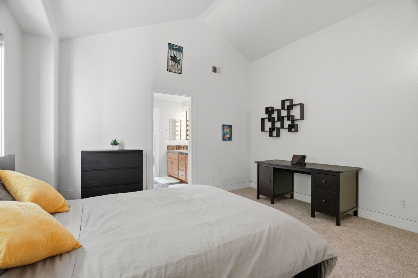 Property photo 51