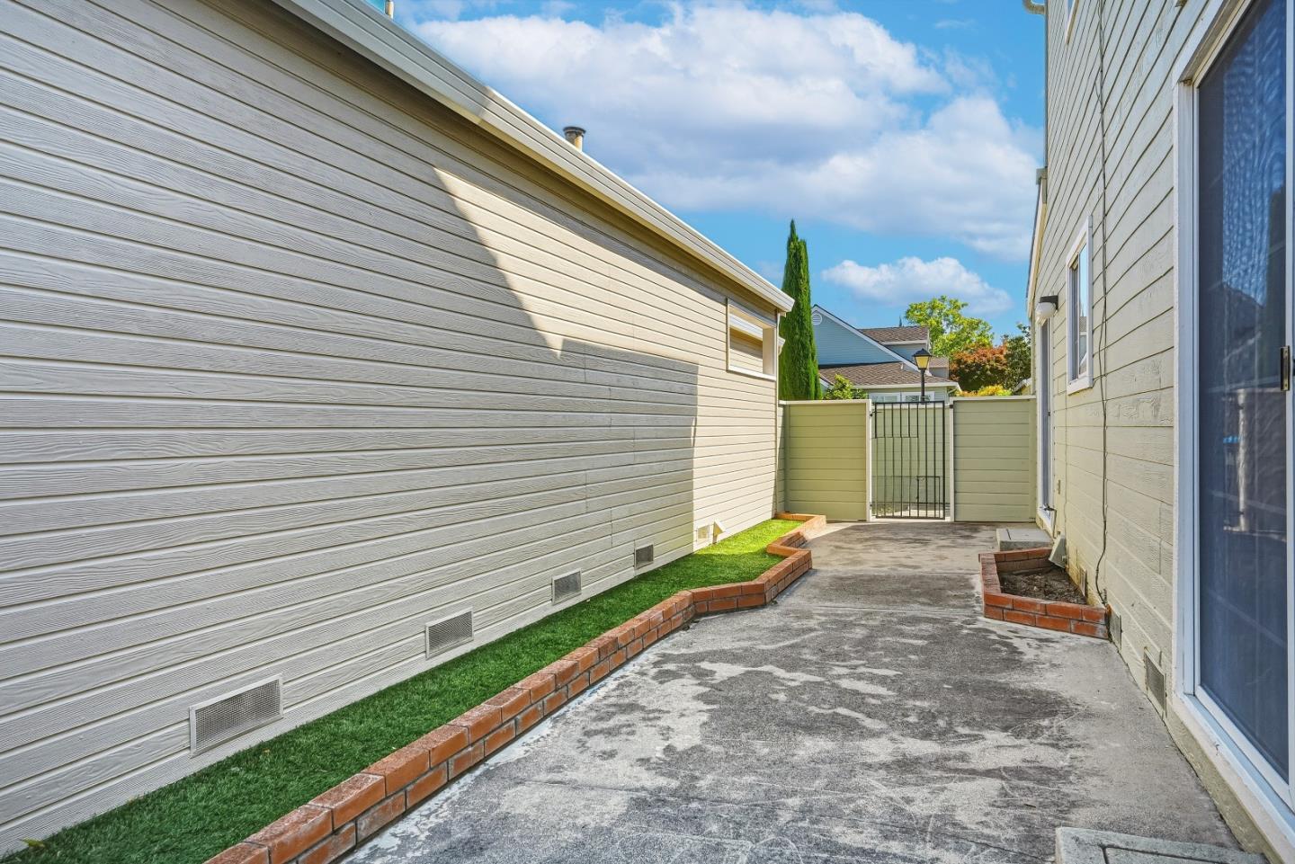 Property photo 45