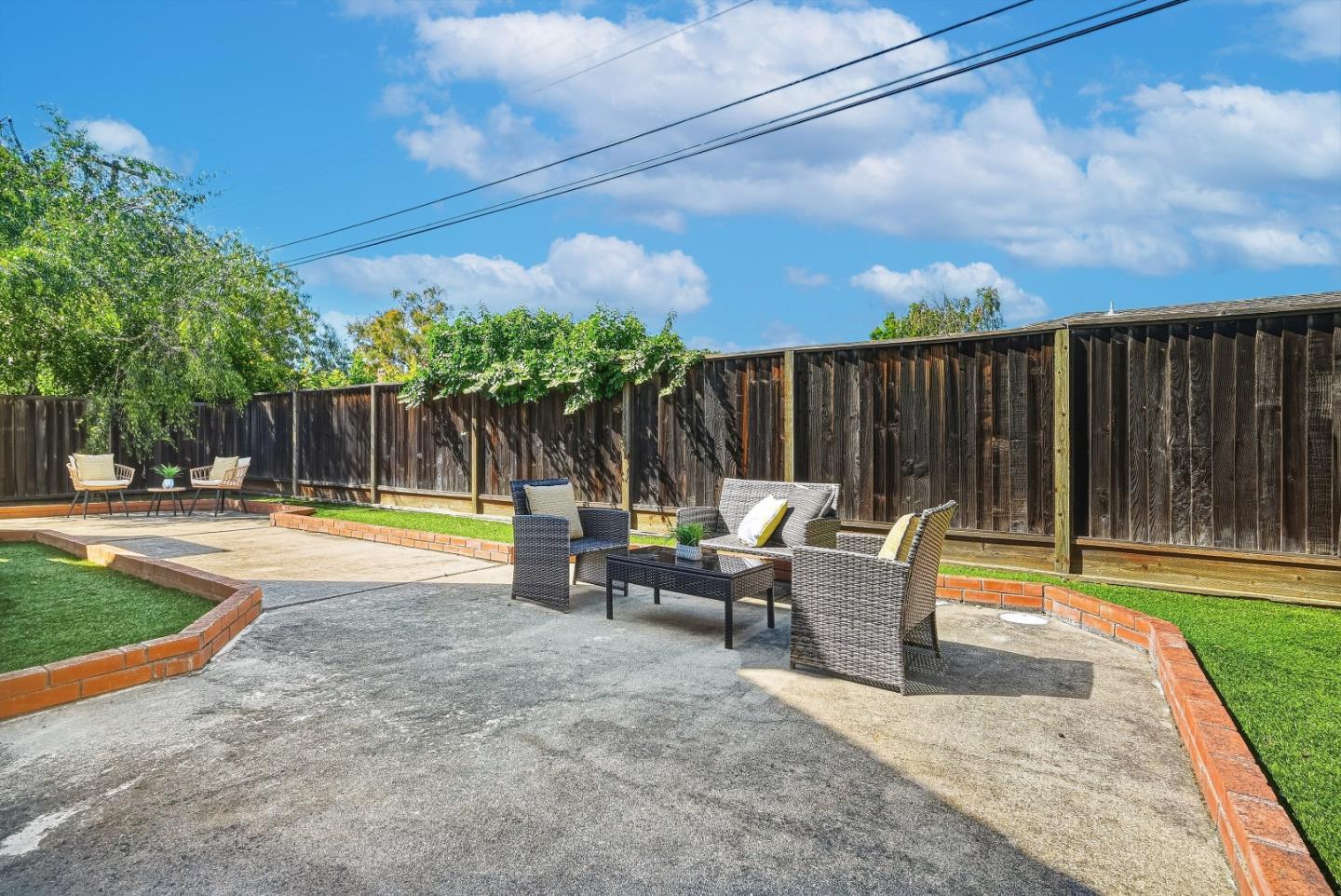 Property photo 46