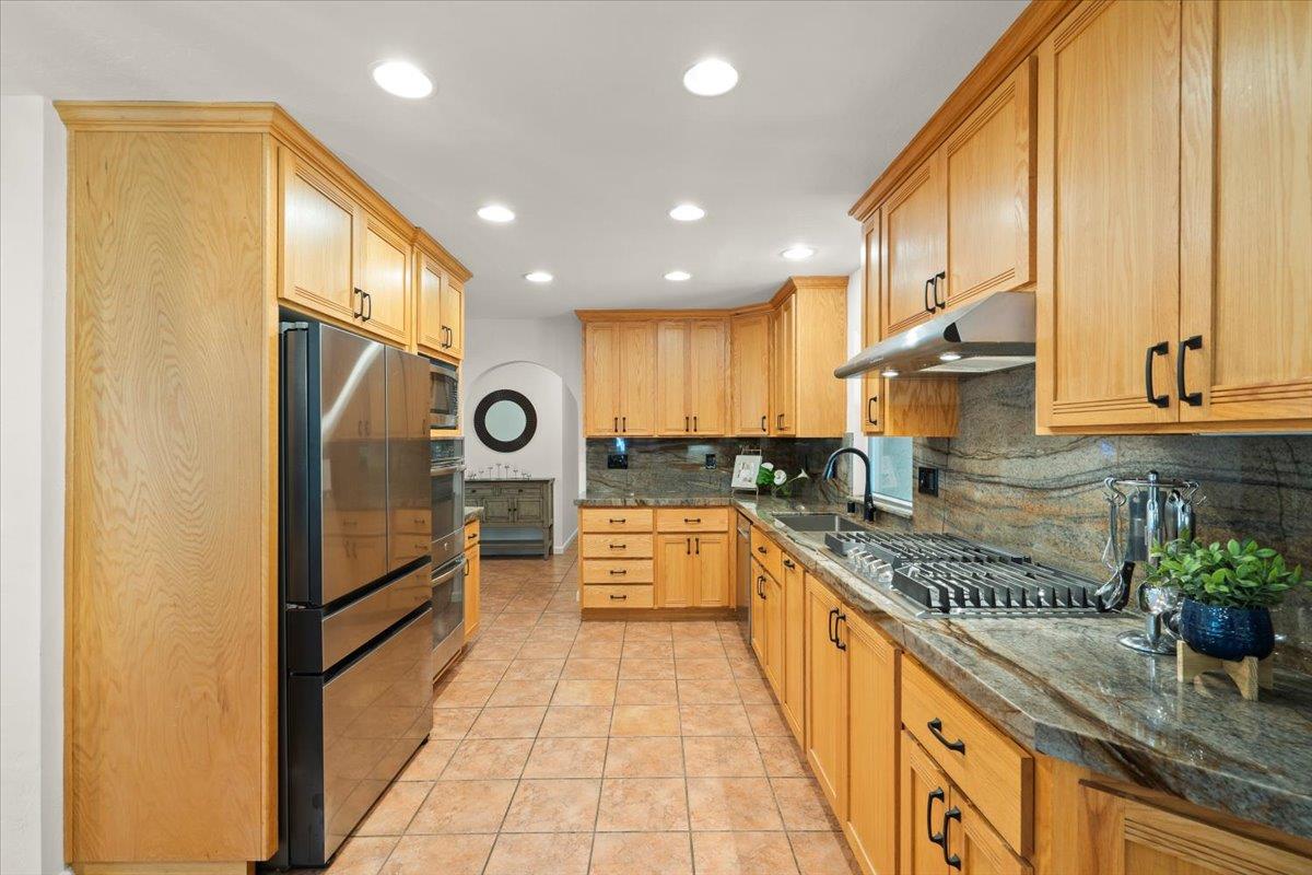Property photo 23