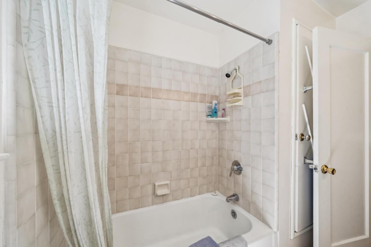 Property photo 48