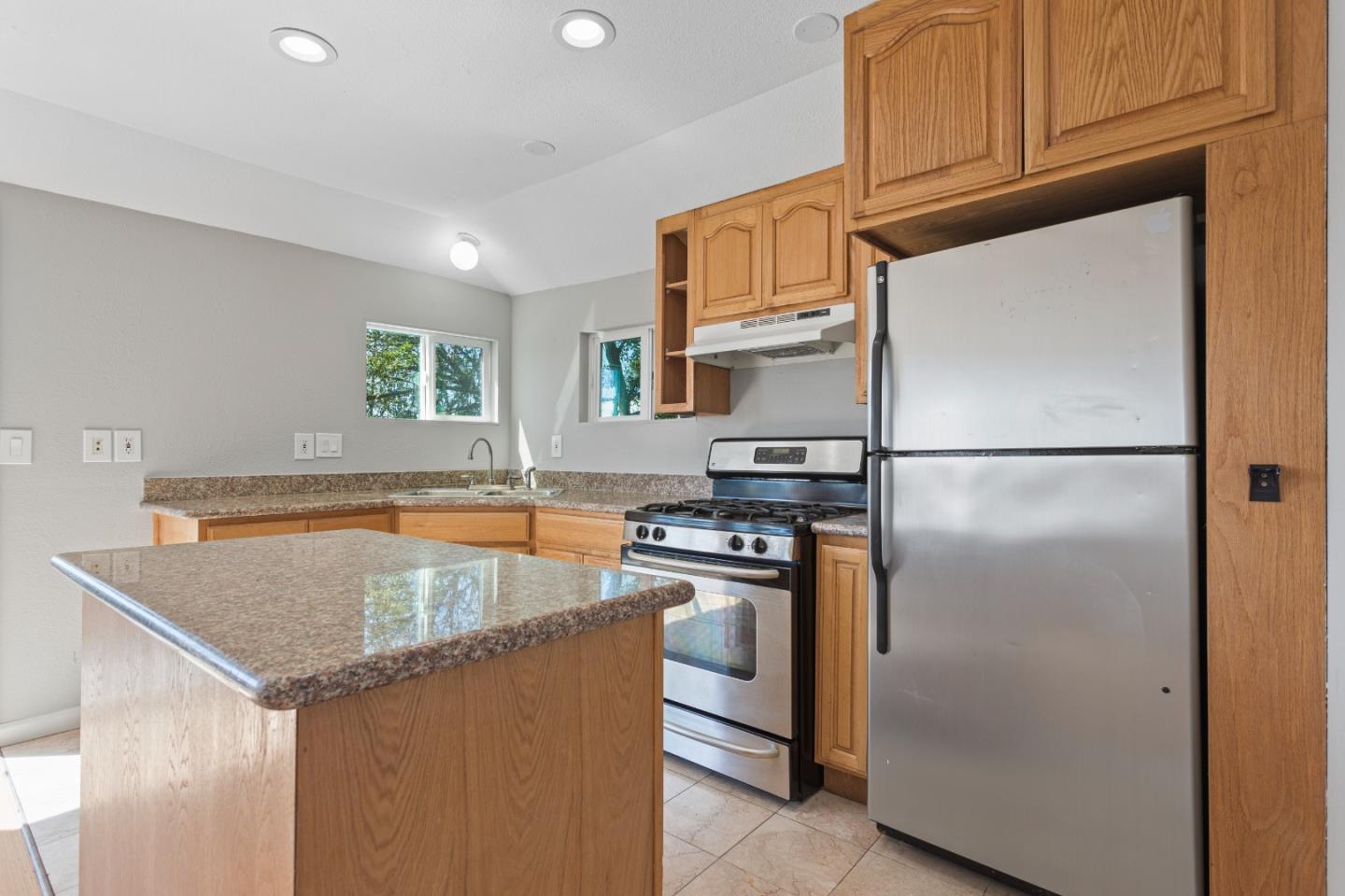 Property photo 38