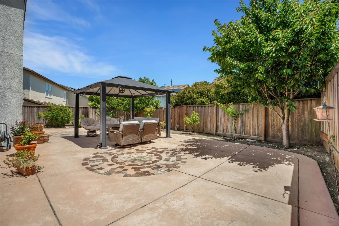 Property photo 37