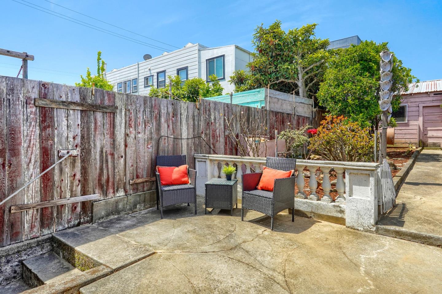Property photo 50