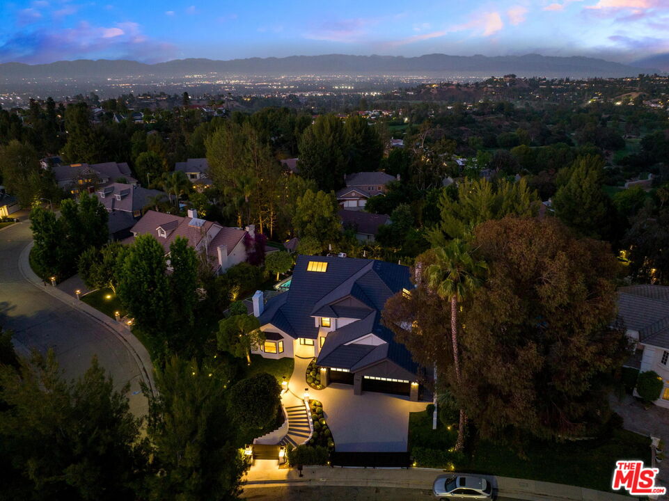 Property photo 43