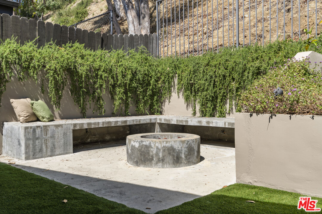 Property photo 43