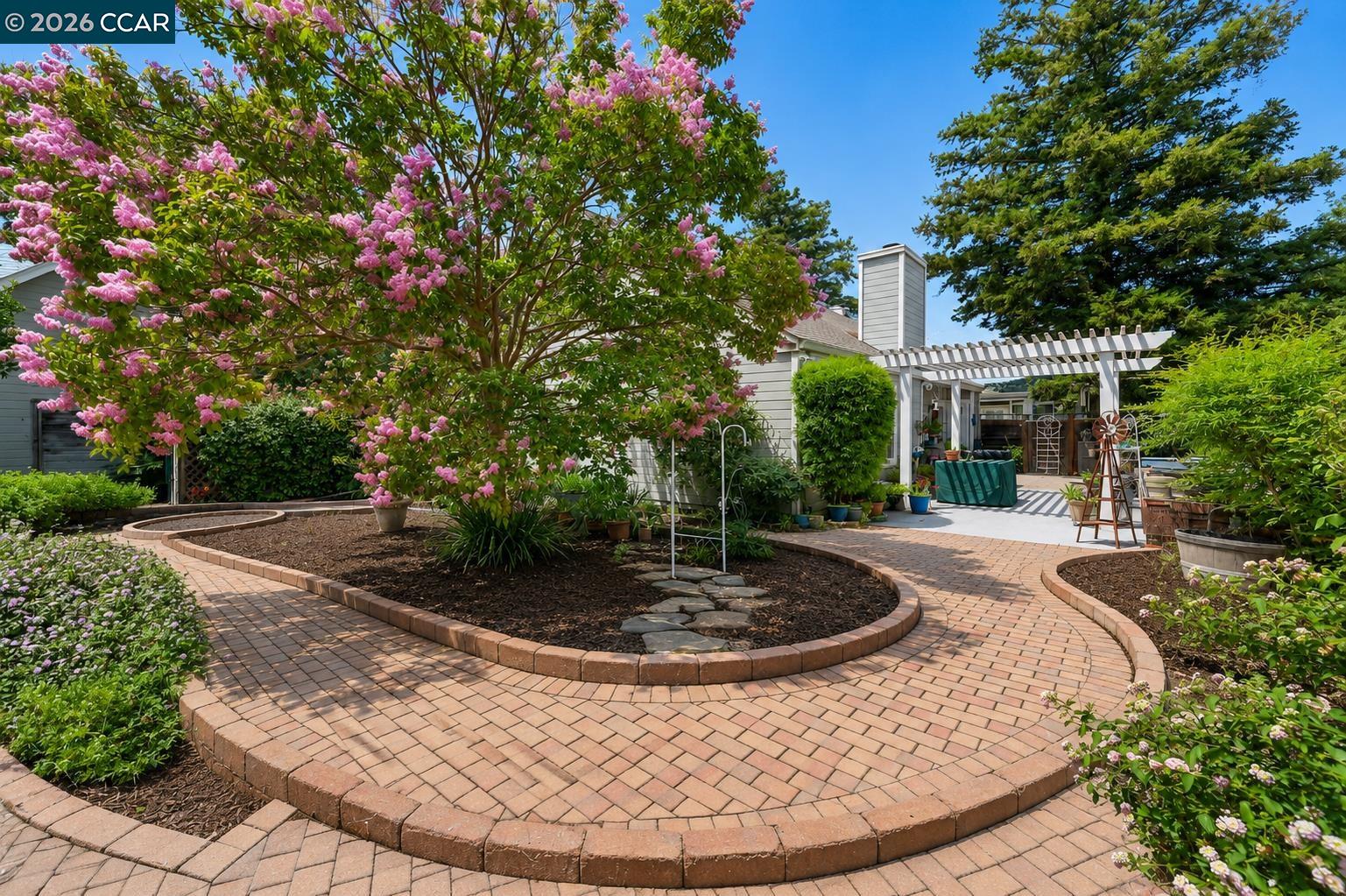 Property photo 25