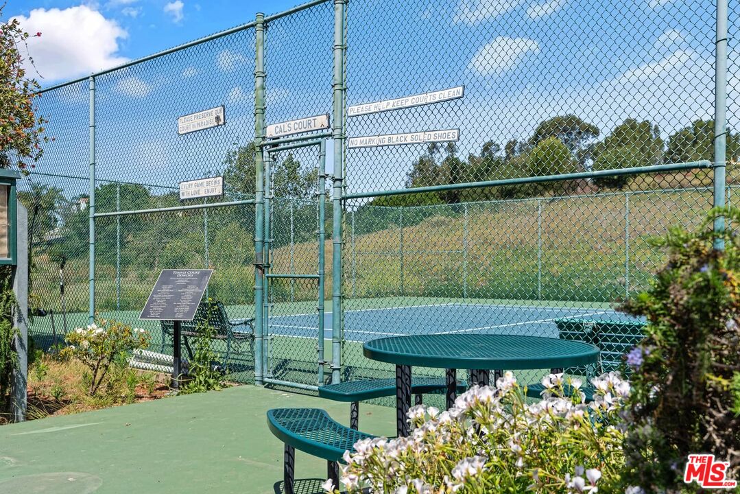 Property photo 38