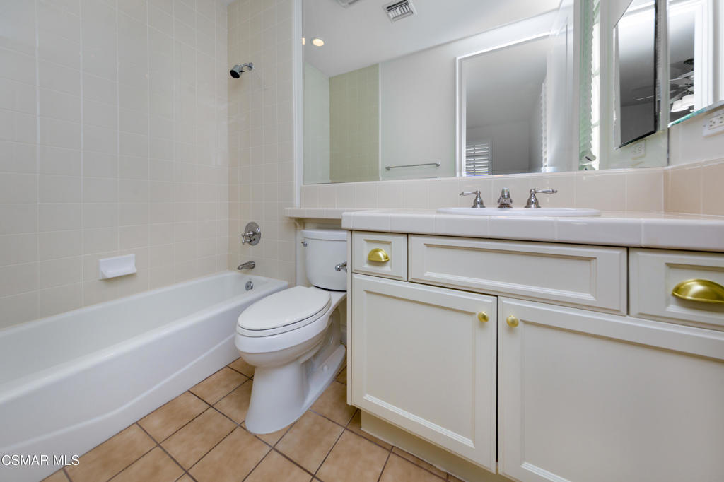 Property photo 44