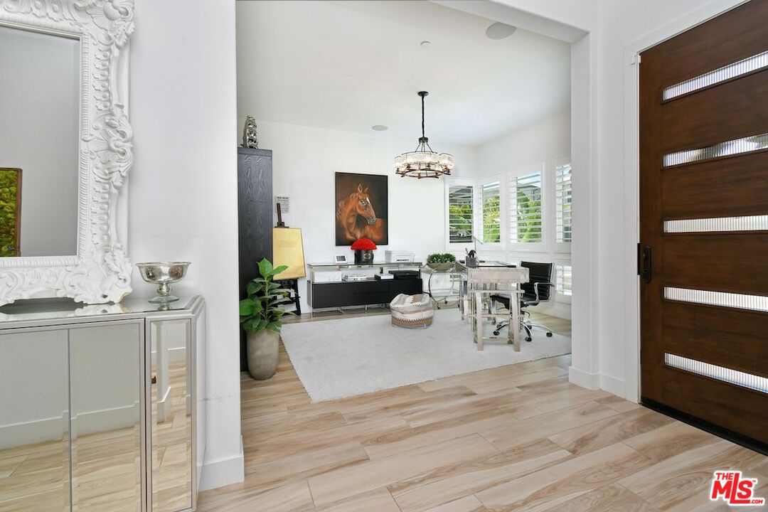 Property photo 35