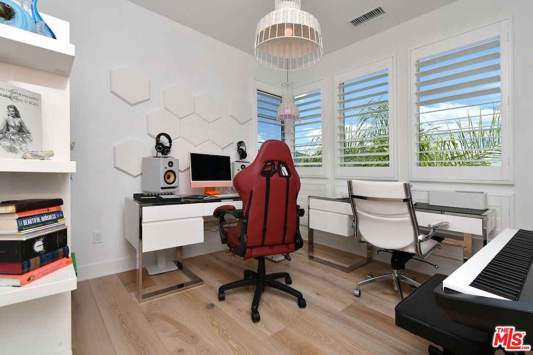 Property photo 45