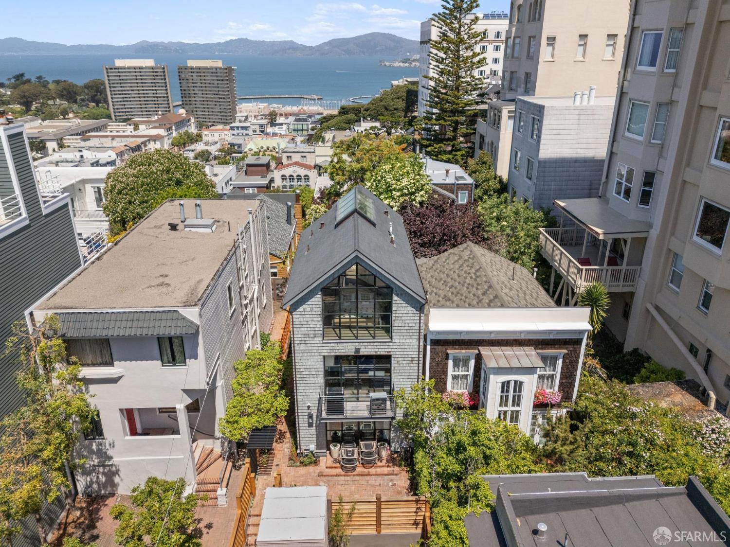 Property photo 32