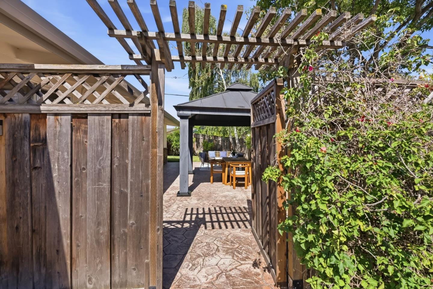 Property photo 35