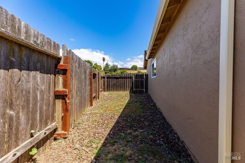 Property photo 46