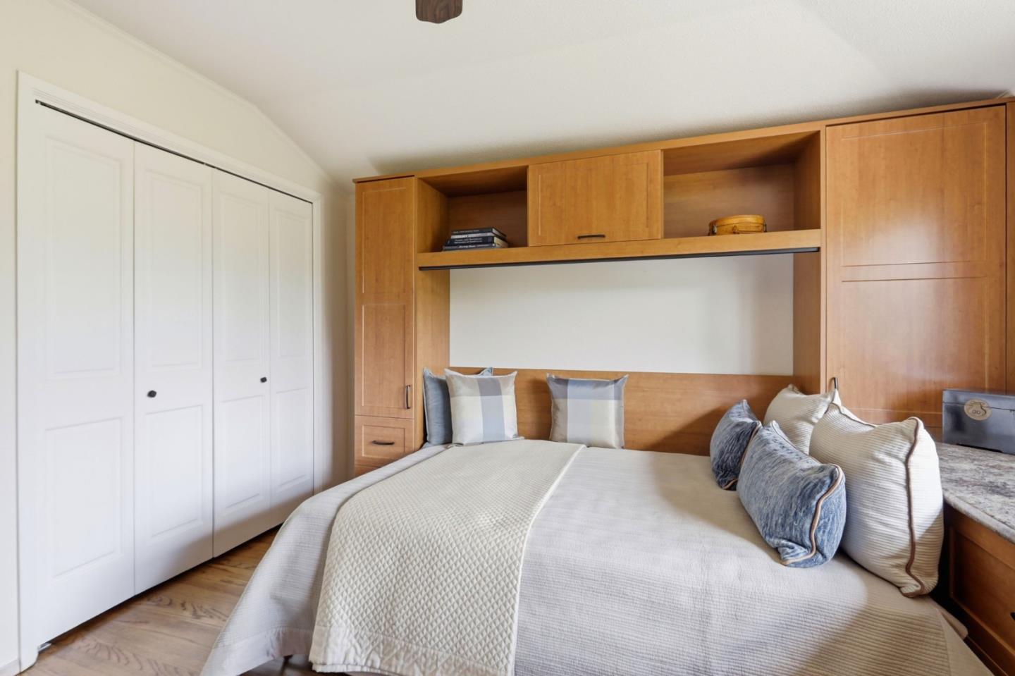 Property photo 30